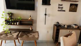 Apartamento com dois quartos a 300m da praia - Foto 3