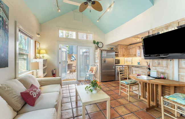 Casita de Catherine by Avantstay 1 Block to Duval St w/ Hot Tub! - Foto 8