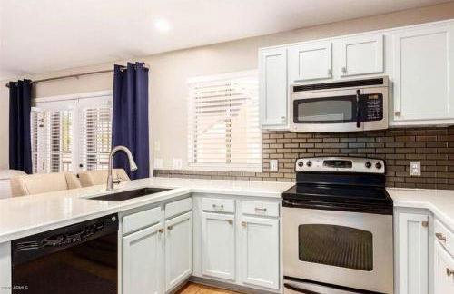 Cozy spacious house, pool heater, spa, firepit - Foto 5