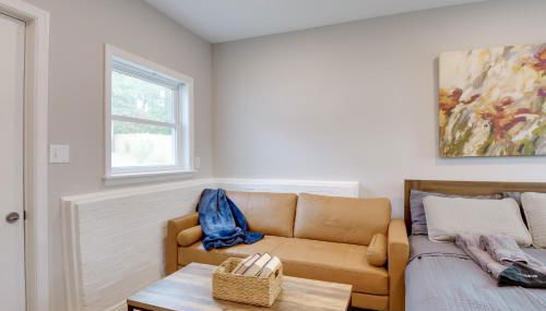 2 Mi to Historic Occoquan District Modern Duplex - Foto 4