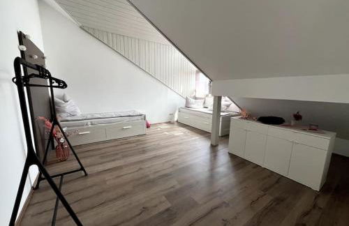 Moderne Wohnung mit Dachterrasse - Foto 12