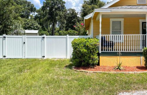 Family Home Walk to Downtown and Stetson Univ! - Foto 26