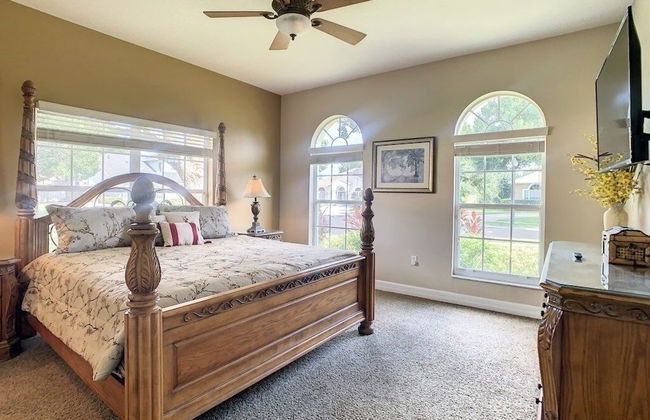 Fantastic 7 Bed 6 Bath In Prestigious Gated Comm. 7 Bedroom Villa by Redawning - Foto 16