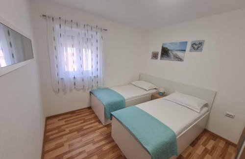 Apartman "Flower Garden" - Foto 24