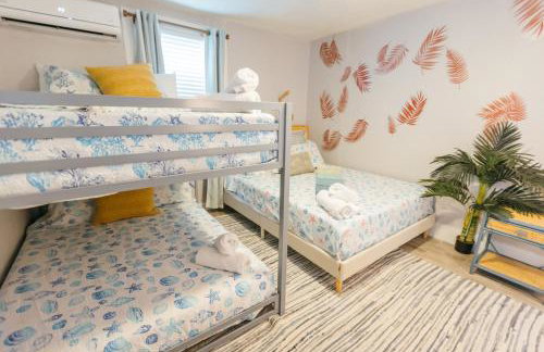 Coastal Escape, Steps to Beach, Fire Pit - Foto 50