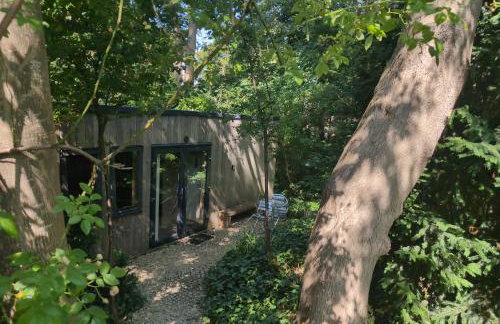 Best of both worlds, trees & town - Foto 23