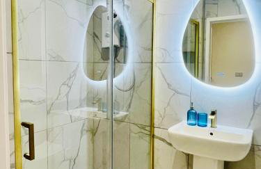 Brand-New Modern 2 Bed Room Apart ment With FREE Parking - Foto 10