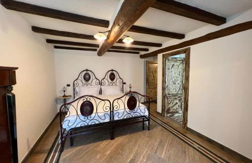 Monte Cucco - Monticello Apartments - Photo 11