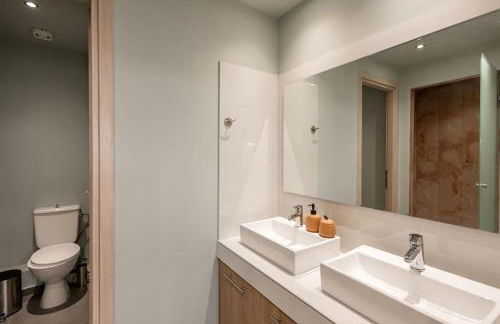 Smaragdi Luxury Jacuzzi Apartment Noho Premium Living - Foto 49