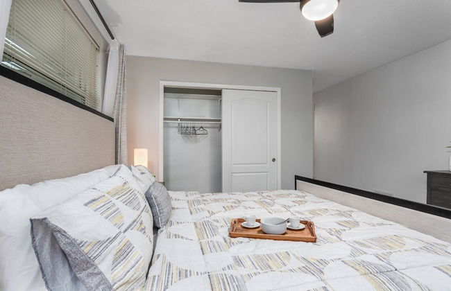 Playful Dolphins Pool Home - Foto 21