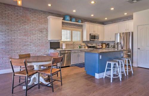 2 Mi to South Mtn Park! Snowbird Retreat with Patio - Foto 9