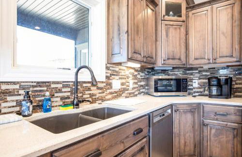 Luxury Home on Cove with Boat Slips, Waterslides, and Jump Deck - Foto 27