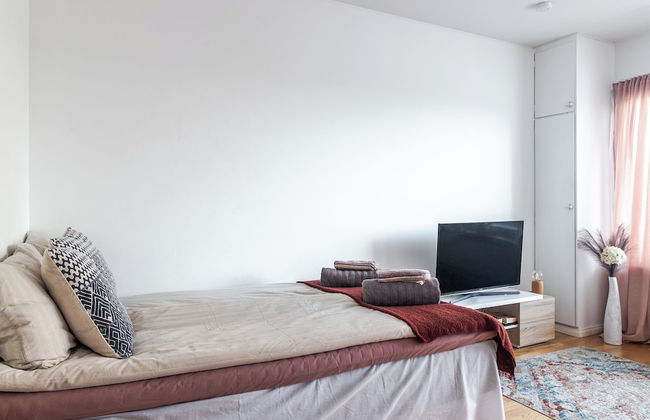 Central Studio Apartment with Balcony - Foto 3