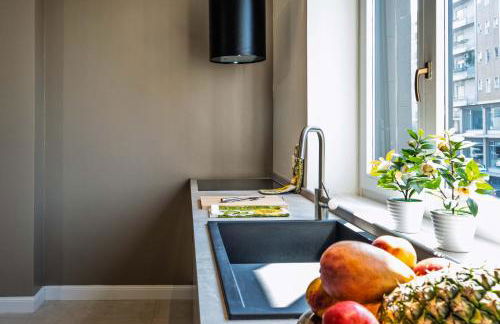 Vivi Milano B - Elegant & Bright 5-Bedroom Flexible Apartment Near Fair with Free Parking - Foto 52