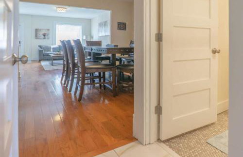 3BR-2BA Townhome TGE Neighborhood ABODEbucks - Foto 8