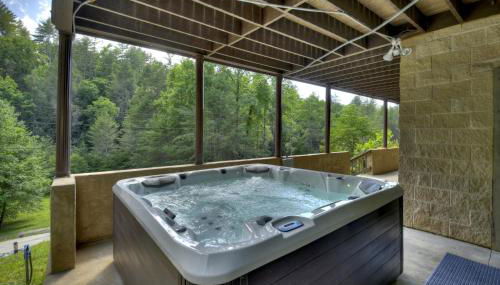 The Chariot - Creek Front with HotTub, Fire Pits, Billiards, EV Charger - Sandalwood Stays - Foto 3