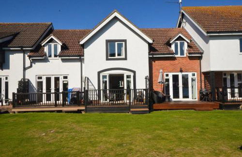 Holkham Cottage - Photo 2