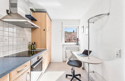 Sunshine - 4 Personen 20min Airport Messe - Foto 21