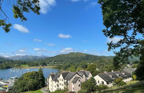 Brand New - Contemporary - 2 Bedroom - 2 Bathroom - Spacious Apartment - Lake Views - Foto 37