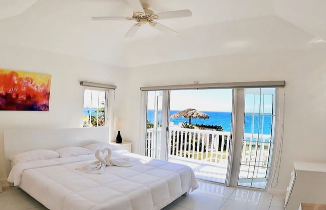 Stunning Ocean View - Photo 4