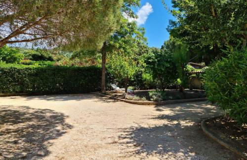 Bormes les Mimosas, Hameau de Cabasson, à 400m de la mer et du fort de Bregançon, Villa classée 3 étoiles, de 2 à 8 personnes - Foto 14