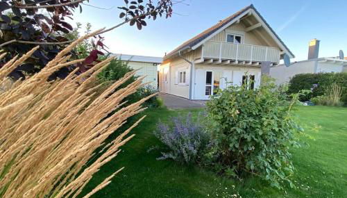 Haus am See mit Privatstrand, Kamin und Sauna - Foto 2, Garden