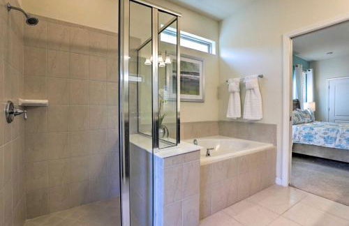 New Upscale 8BR Kissimmee Retreat with Private Pool, Spa & Resort Amenities - 7 Mi to Disney! - Foto 57