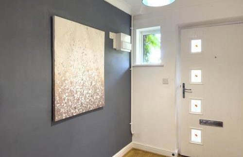 Last-Minute Specials l Modern 2 Double Bed Apartment for 5 Guests l Hofin Stays Short Lets & Serviced Accommodation - Foto 30