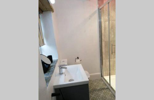 Stunning cosy barn in peaceful rural Cornwall - Photo 18