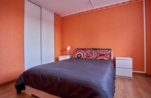 Maison spacieuse avec jardin - Photo 21