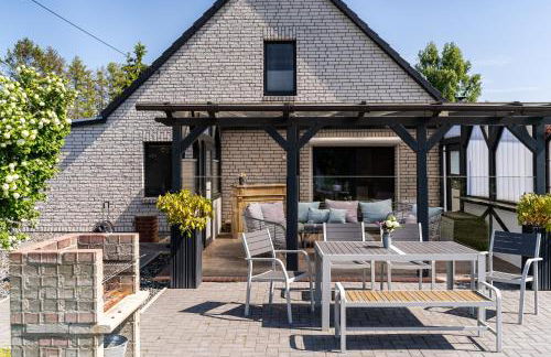 Ferienhaus Landlust - Erholung mit Fasssauna und Whirlpool nahe Binz! - Foto 3