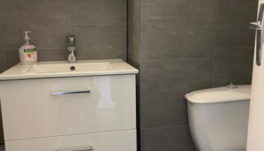 Studio central cosy proche gare - Foto 5