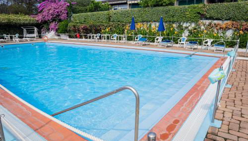 070 - Villa OLANDA con veranda VISTA MARE a 5 minuti SPIAGGIA con PISCINA CONDOMINIALE - Foto 2, Garden, sunbed