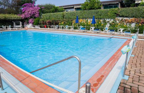 070 - Villa OLANDA con veranda VISTA MARE a 5 minuti SPIAGGIA con PISCINA CONDOMINIALE - Foto 2