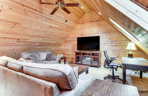 Mtn and Vineyard Views Oregon Wine Country Escape - Foto 18