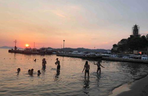 SECRET PARADISE-Holiday home with hot tub and BBQ - Photo 59