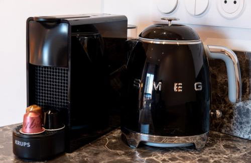 MONACO Border LUXURY SUITE - SEA VIEW - POOL - Foto 9