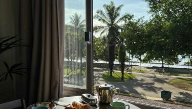 Apartamento com vista pro mar no Centro de Ubatuba - com estacionamento 2 quartos e cozinha completa - Foto 1