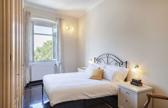 Quinto Seaview Apartment - Photo 1