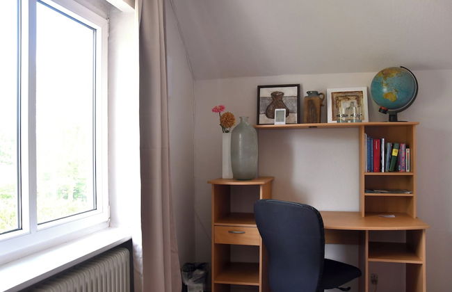 Lovely Town Apartment - Sleeps 5, Parking & Garden - Foto 20