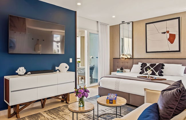 Stunning Beachfront Condo - Sea Views - Foto 3