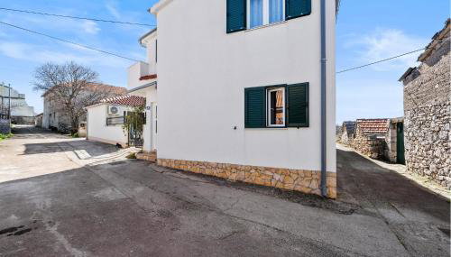 2 Bedroom Gorgeous Apartment In Vezac - Foto 5