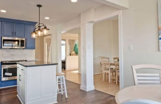 Enjoy Sunny Daze Private Pool Walk to Beach - Foto 29