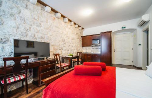 SUNce Palace Apartments with free offsite parking - Foto 52