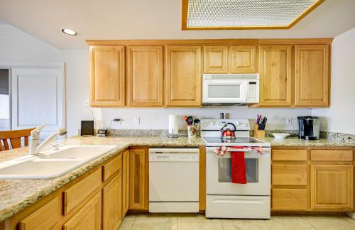 Golf Course Views and Private Deck Mesquite Condo! - Foto 10