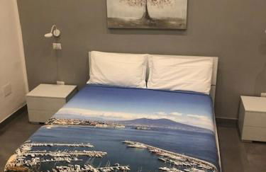 Dante Square - Photo 3