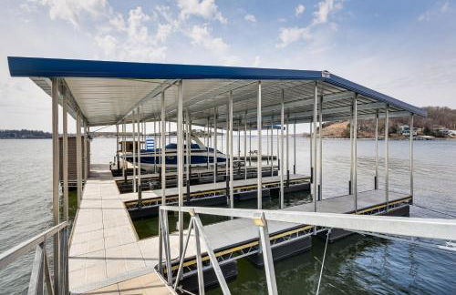 Private Dock and Boat Slip! Lake of the Ozarks Haven - Photo 2