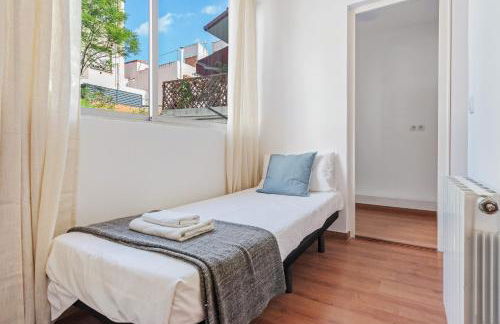 Bright 2BR in Clot Desk Fiber Wi-Fi - Foto 10