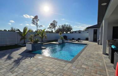 Casa Madrid Heated pool sleeps 8 - Foto 4