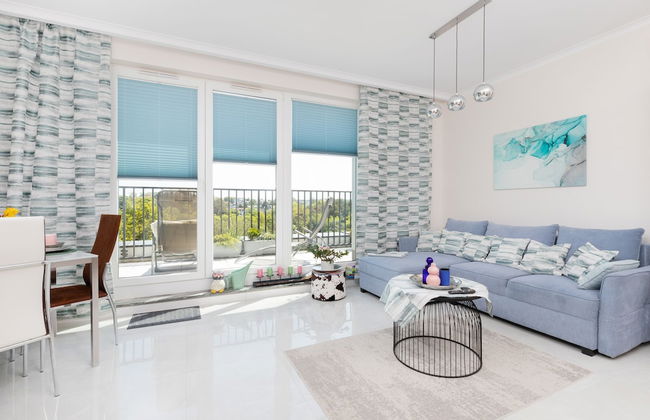 Sunny Seaside Apartment by Renters - Foto 9